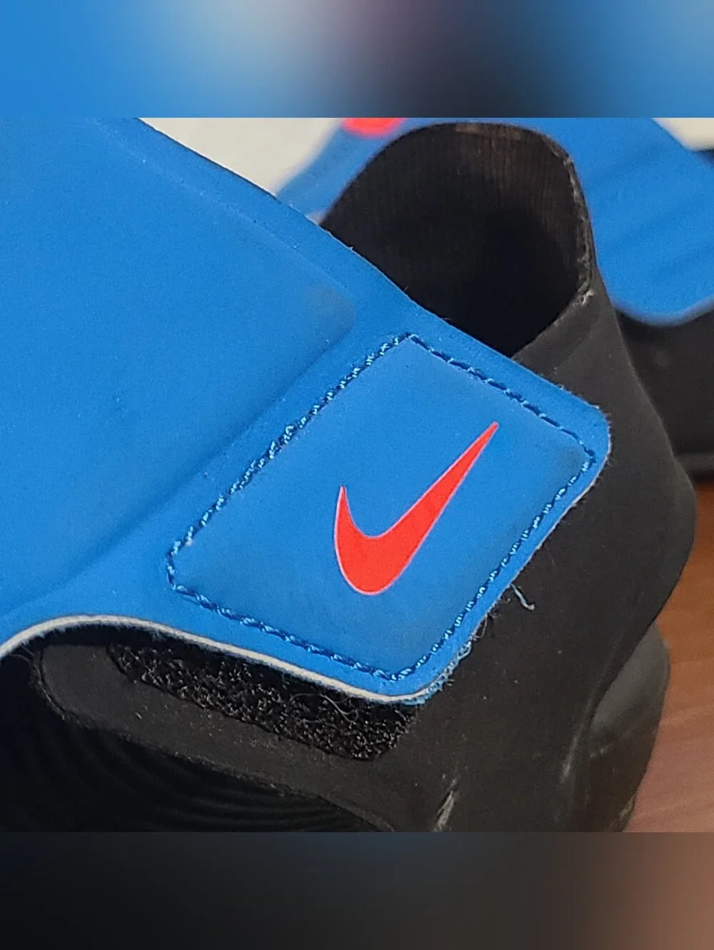 Nike Sunray Protect 2 Kids Sandals Size 2Y - Blue/Black - Pre-Owned Like New